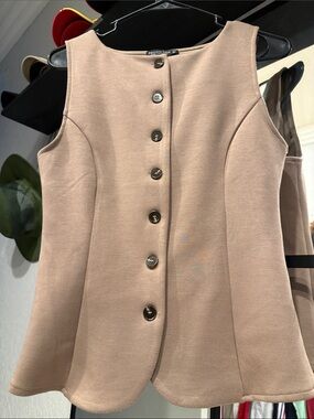 Emerson Lang Sleeveless Button-Front Blush Brown Peplum Top M